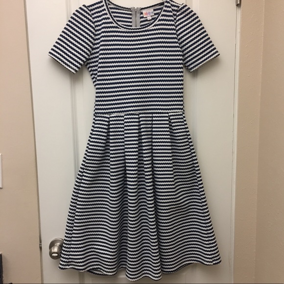 LuLaRoe Dresses & Skirts - *MOVING SALE* LLR Amelia blue & white